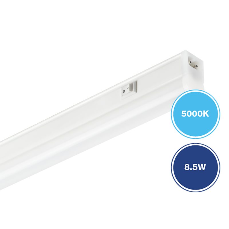 Club LED Batten Light L562mm White Polycarbonate 5000K - 212502B